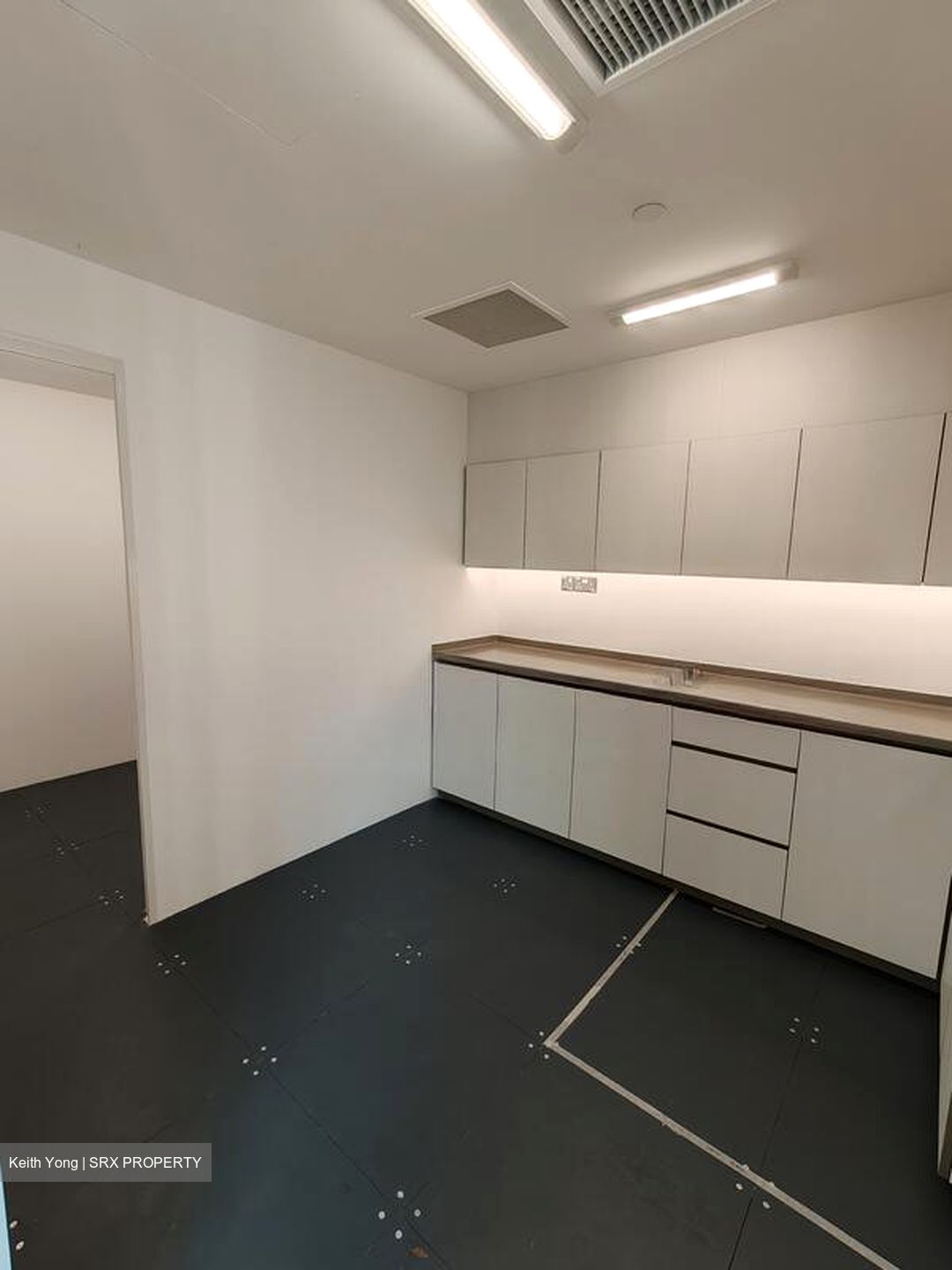 Tanjong Pagar MRT (D1), Office #509034011